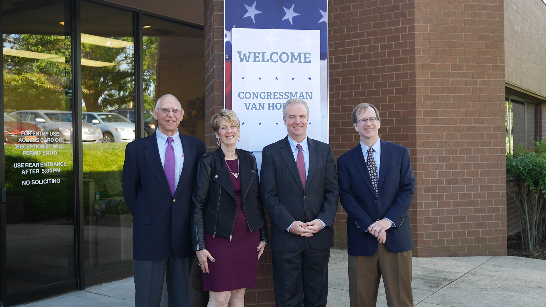 Maryland Congressman Chris Van Hollen Visits Six-Time Workplace Excellence Winner Dynaxys LLC